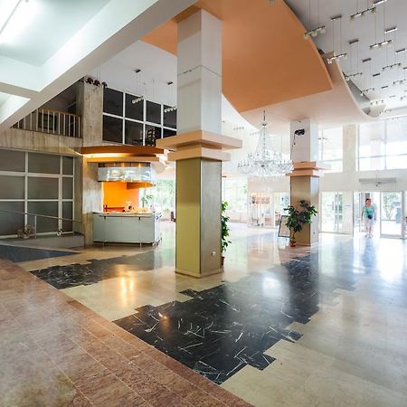 Dacia Hotel Băile Herculane Eksteriør billede