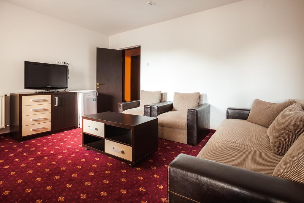 Dacia Hotel Băile Herculane Eksteriør billede